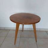 Tripod round coffee table