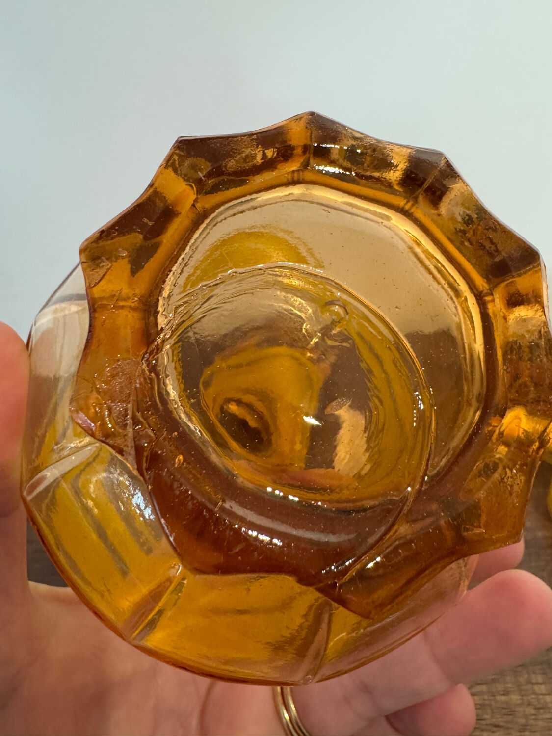 Vintage liqueur service in amber glass (decanter + 6 glasses)