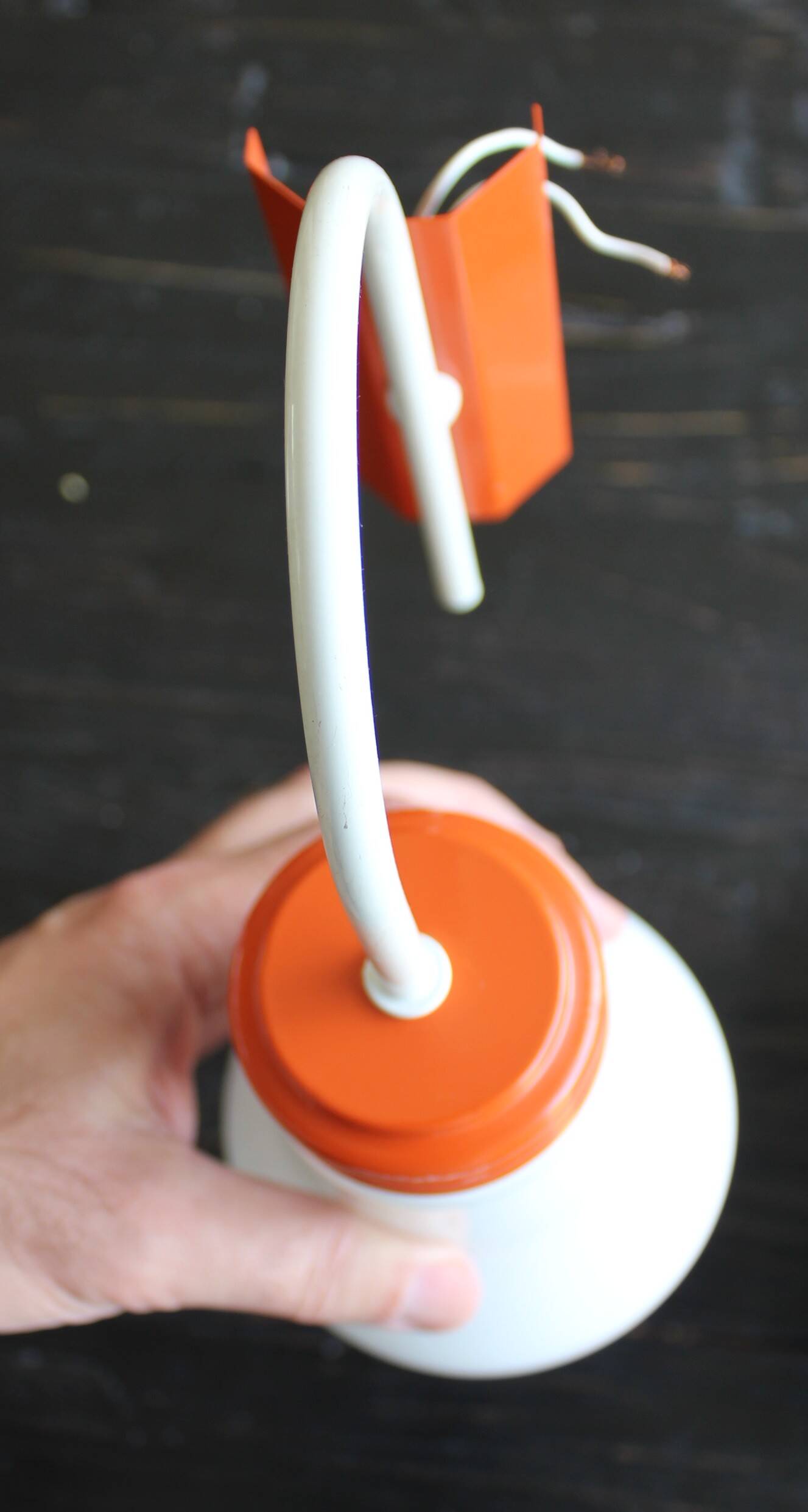 Ancienne paire d'appliques design 70 orange forme d'ampoule vintage