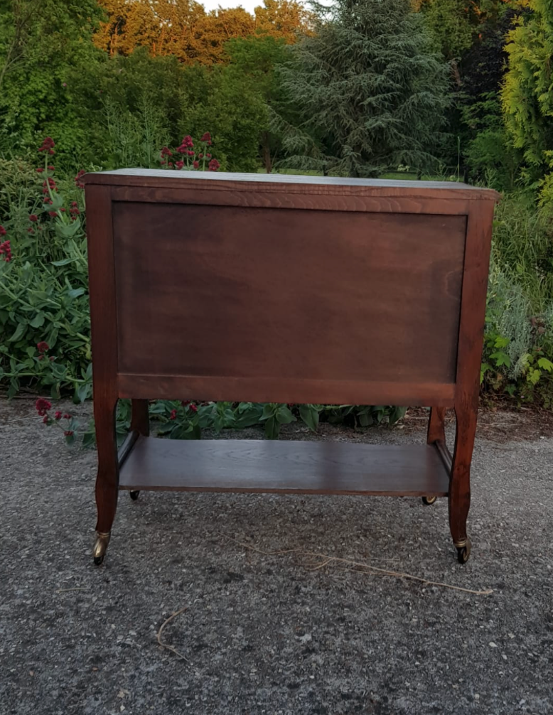 Bar furniture on roulette outdoor tapestry