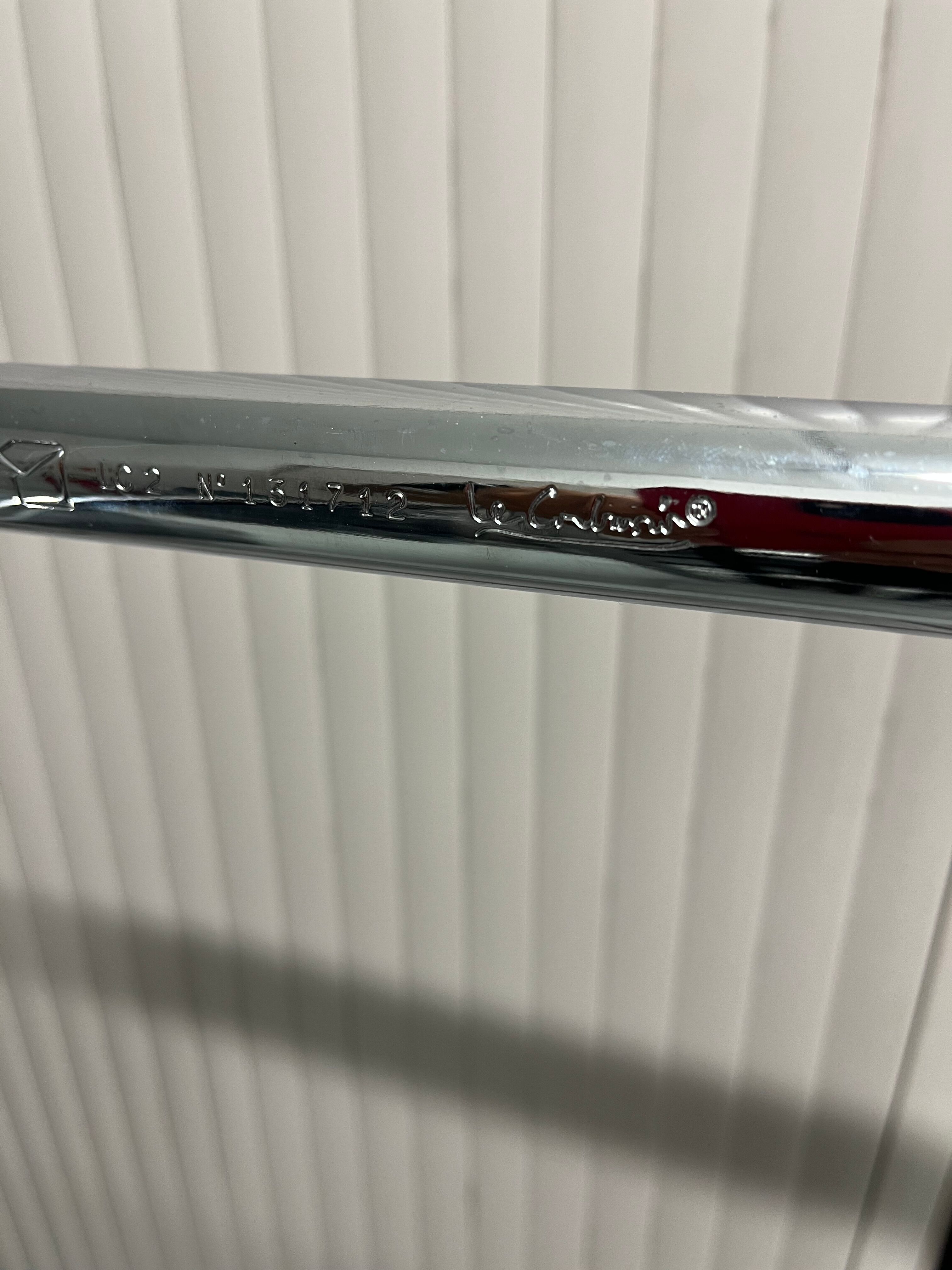 LC2 Le Corbusier sofa