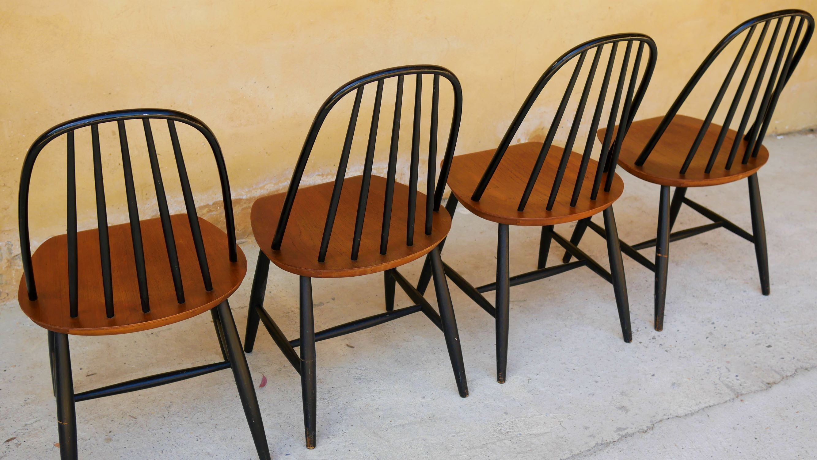 Set of 4 chairs Scandinavian by Sven Erik Fryklund for Hagafors Stolfabrik