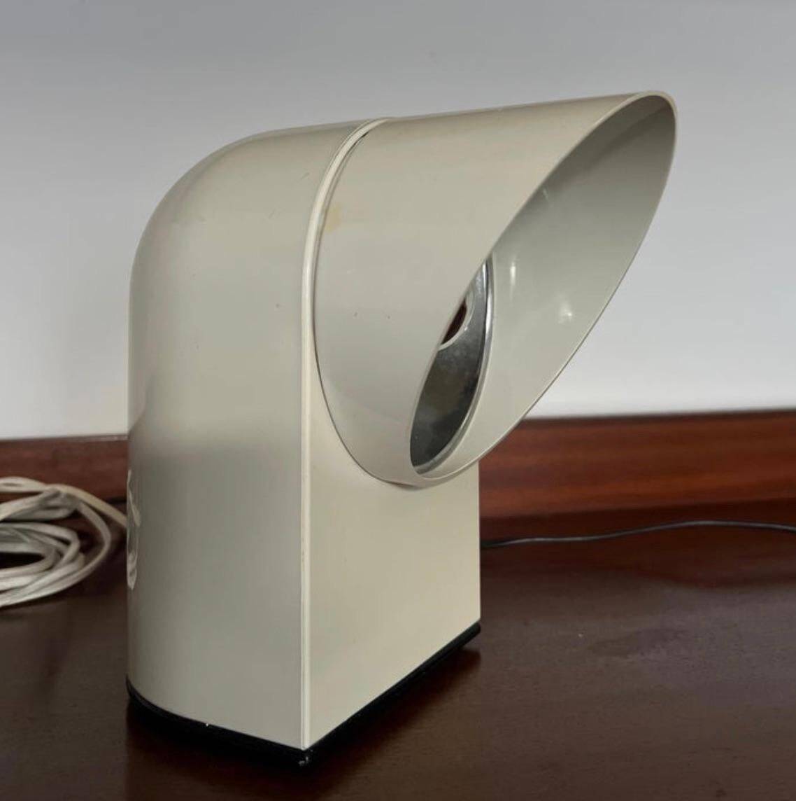 Vintage Italian Space Age "Oliver" White Table Lamp by Paolo Piva for Lumenform