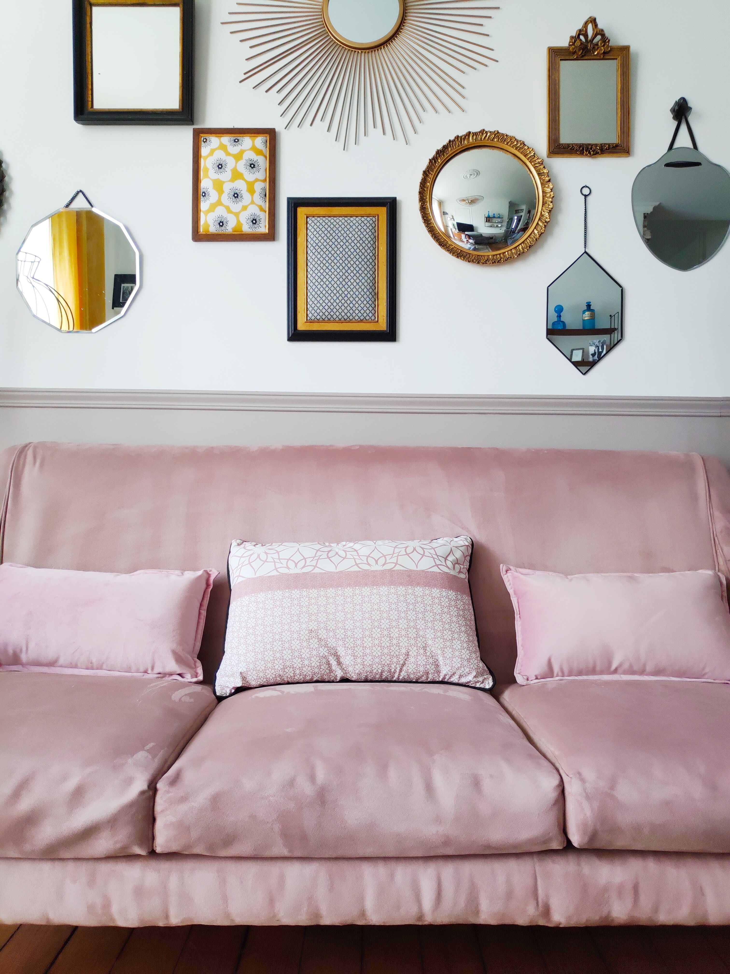 Vintage pink velvet bench sofa, 1960
