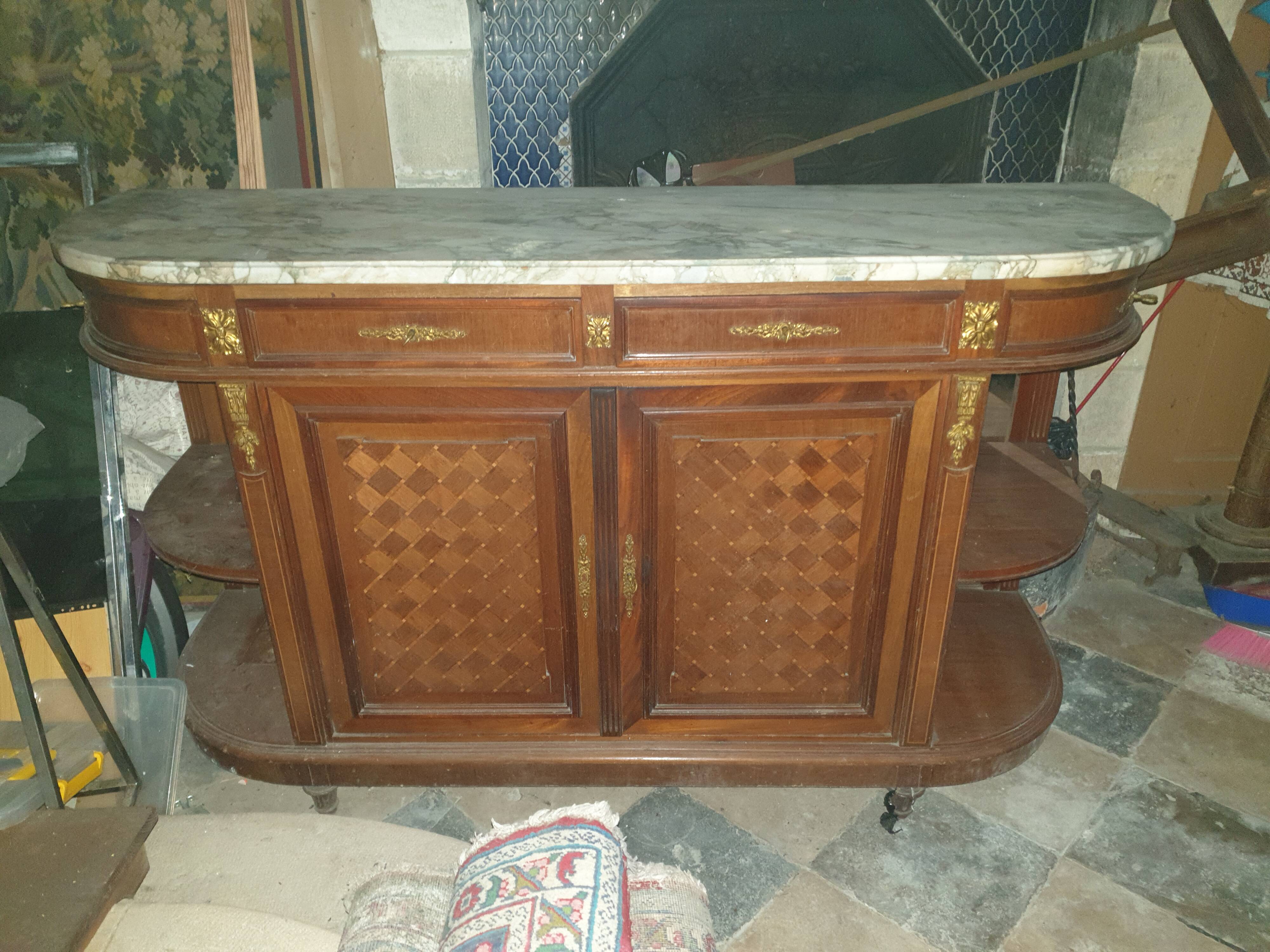Half-moon buffet in Louis XVI style, mahogany.