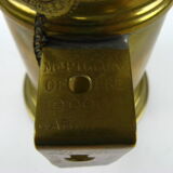 Kerosene pigeon lamp