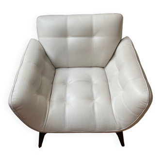 Fauteuils blancs en cuir parcours - roche bobois