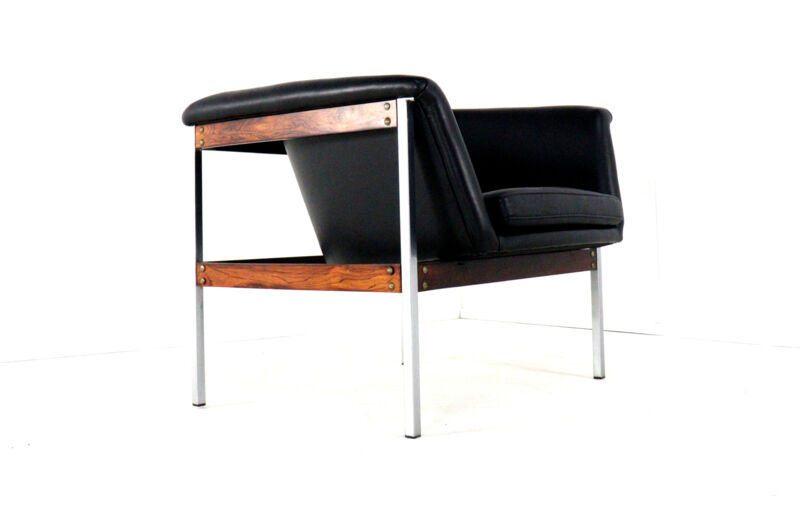 Geoffrey Harcourt for Artifort armchair model 042 - dutch design - restored