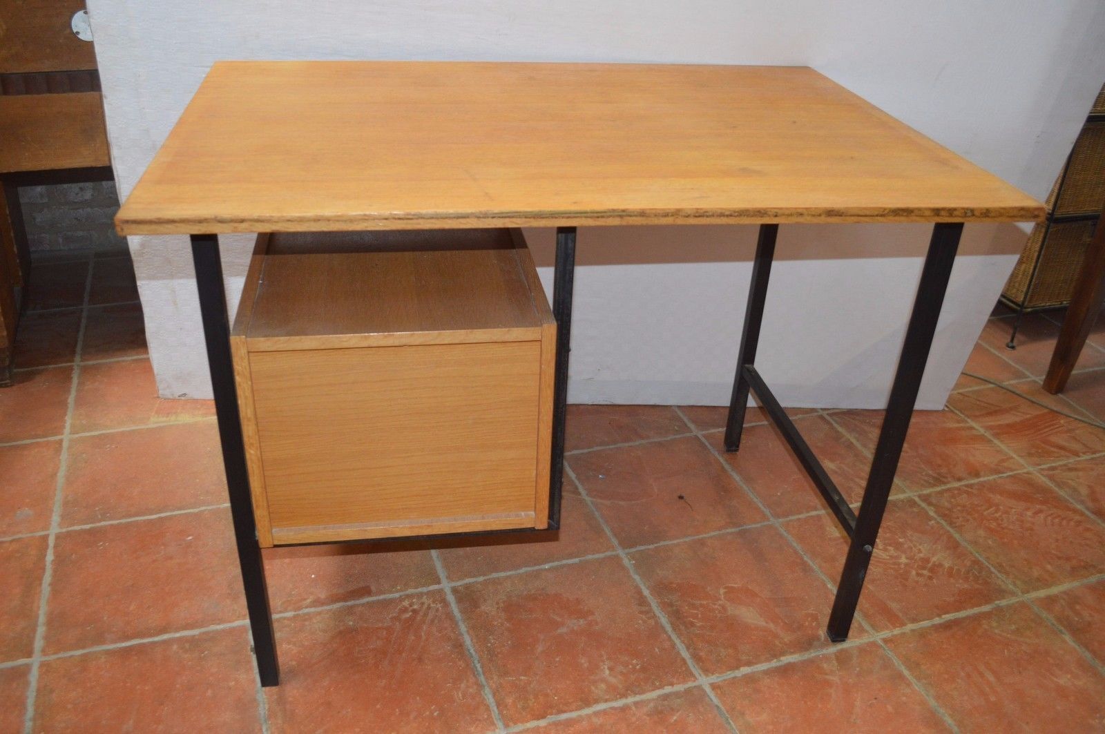 Office vintage iron and wood