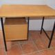 Bureau vintage en fer et bois