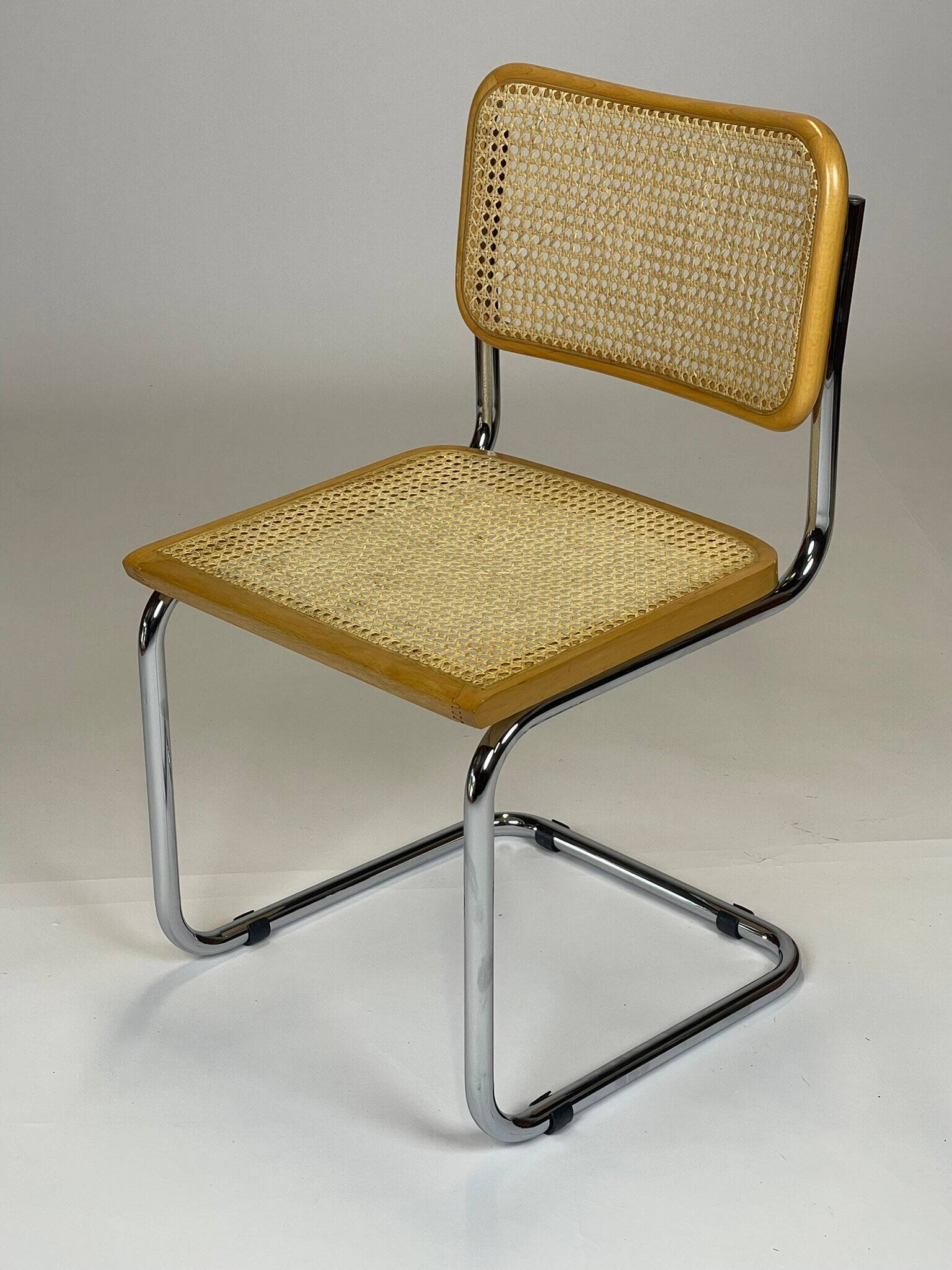 Marcel Breuer chairs model B32