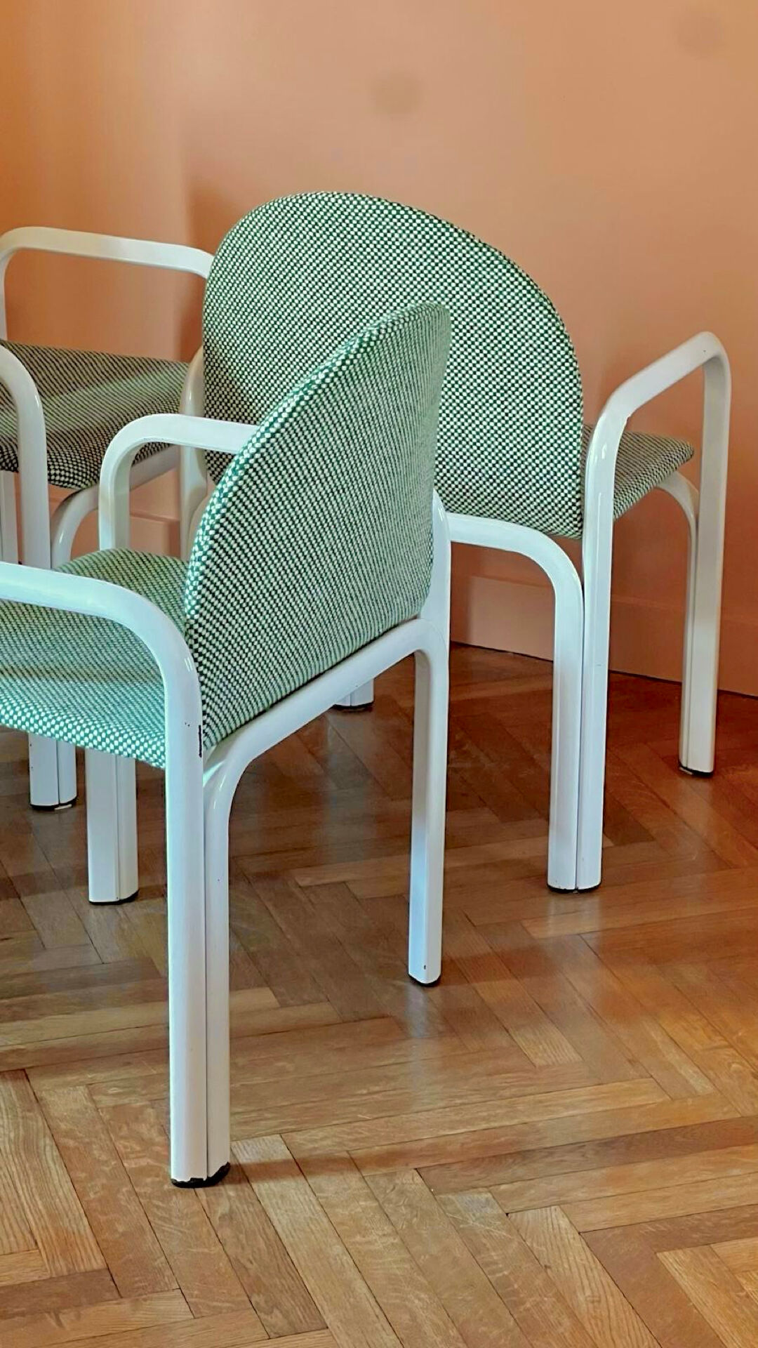 Gae Aulenti Orsay chair set Knoll 1970s