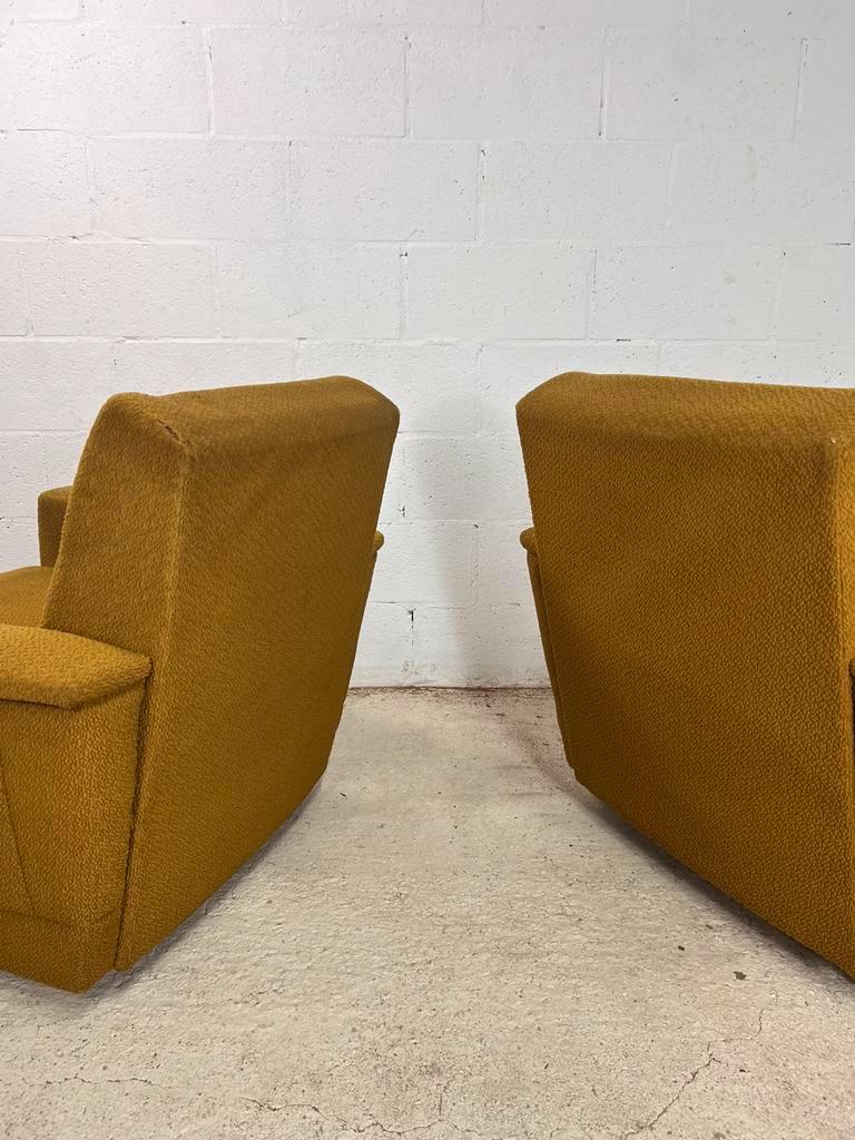 Set of 2 vintage armchairs
