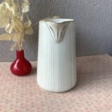 Pichet art déco en porcelaine à facettes