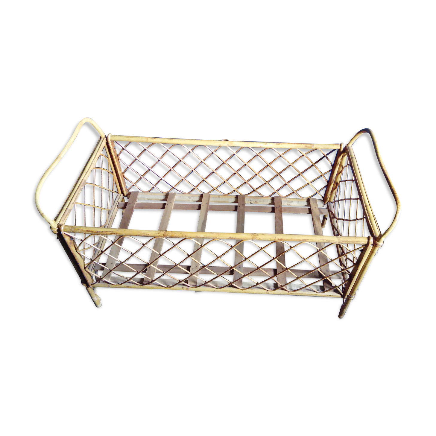 Baby 60s rattan bed