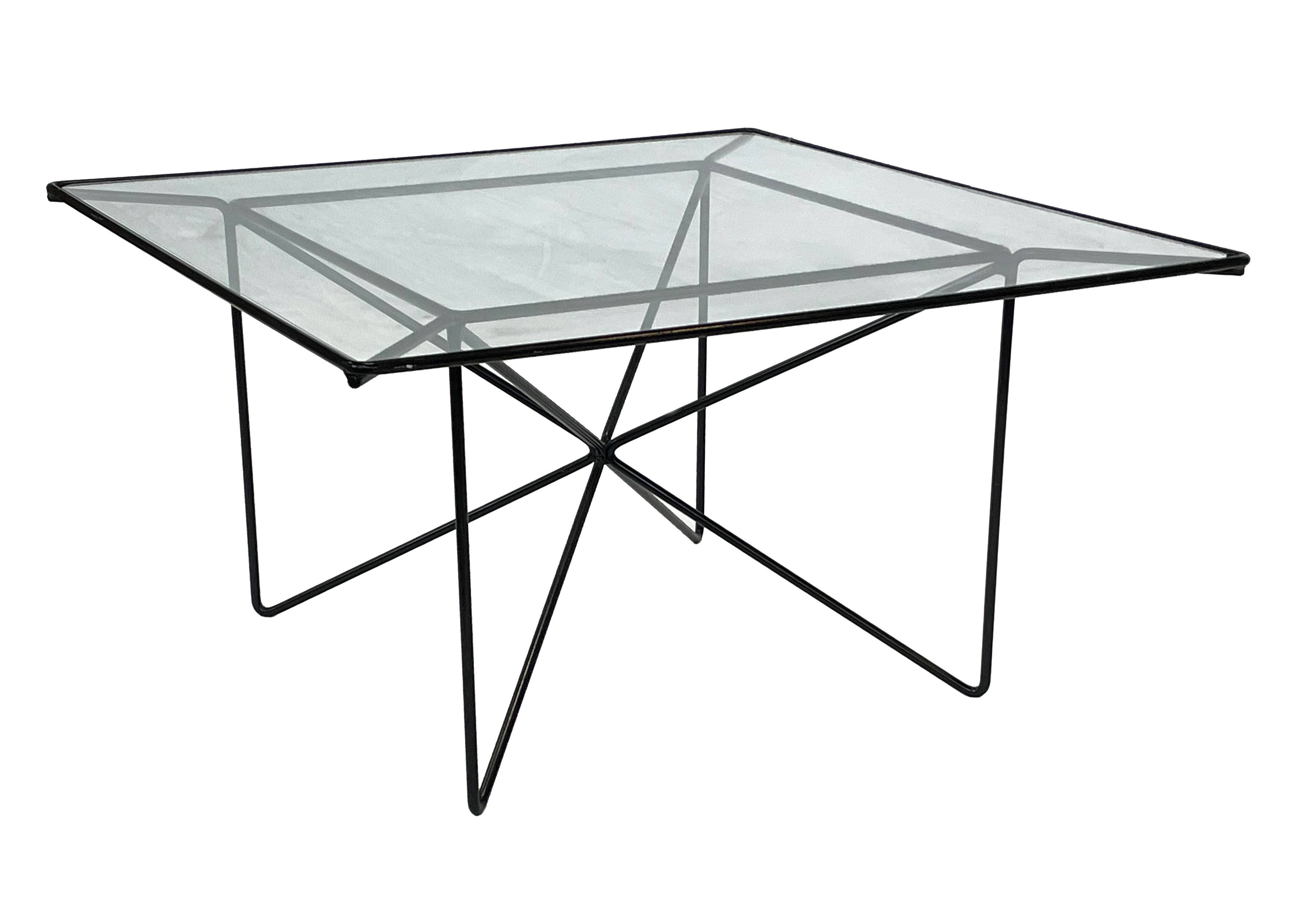 Vintage coffee table in steel and wire and glass  1970