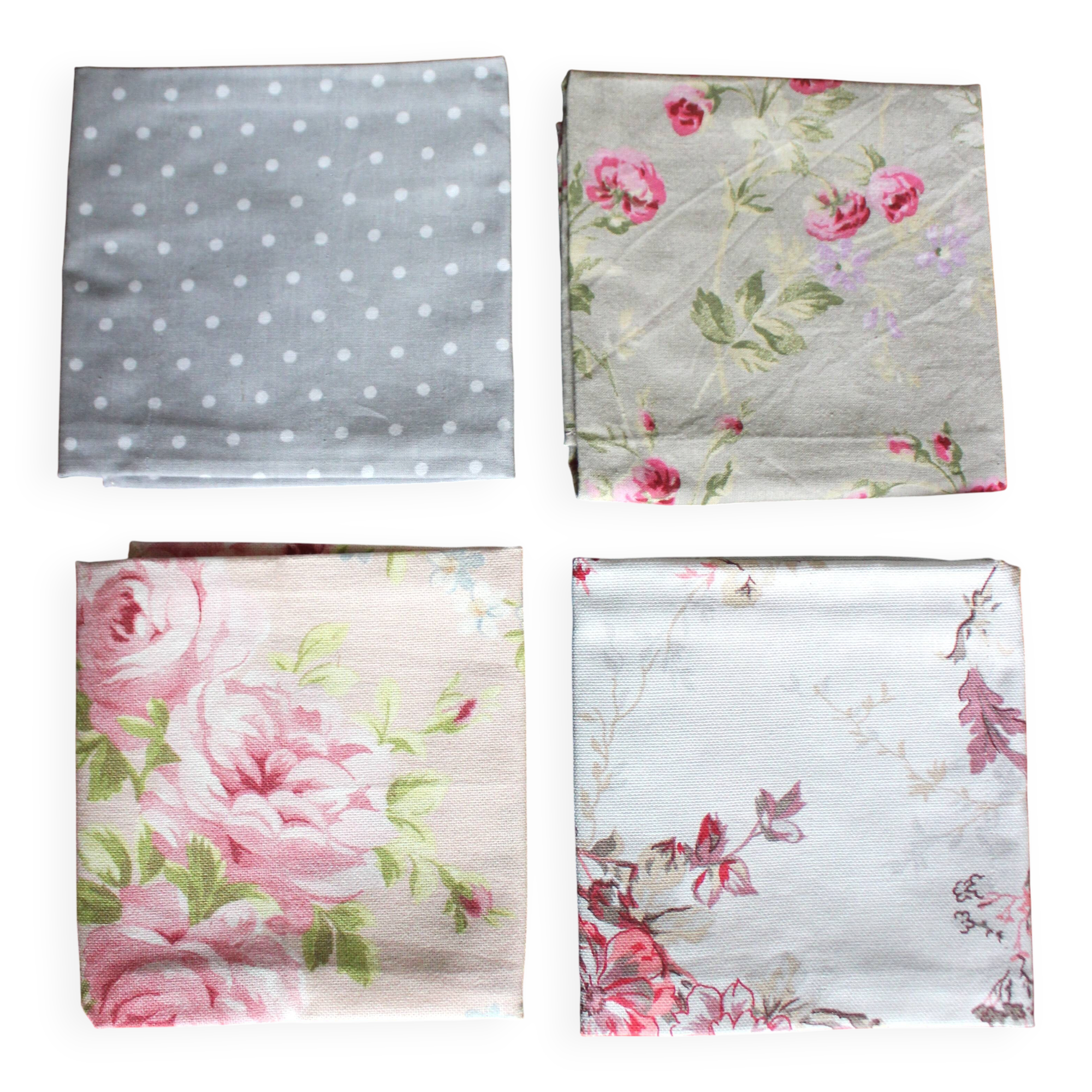 A set of 4 romantic floral polka dot napkins.