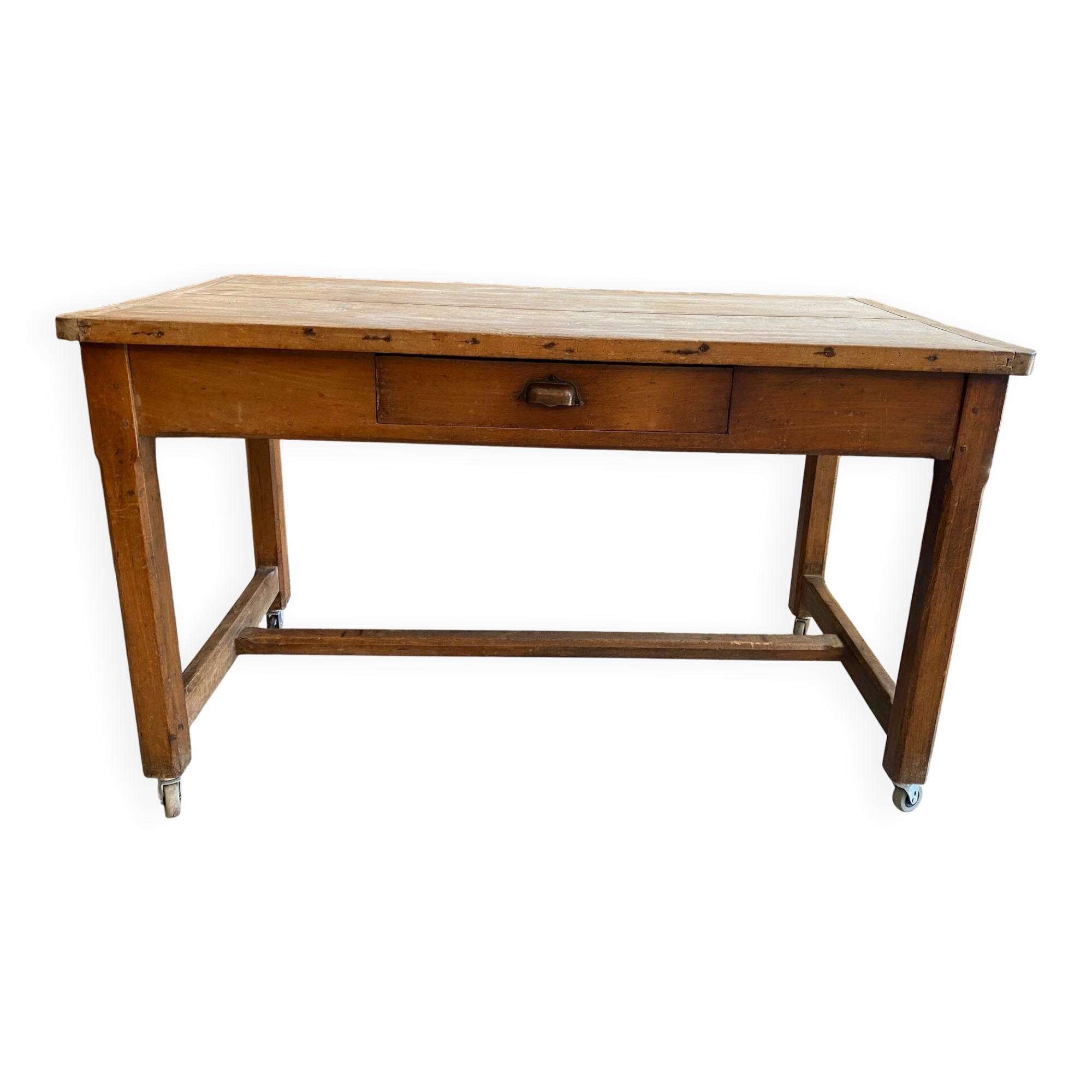 Farmhouse table for 4 people