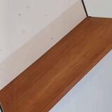 String style shelves