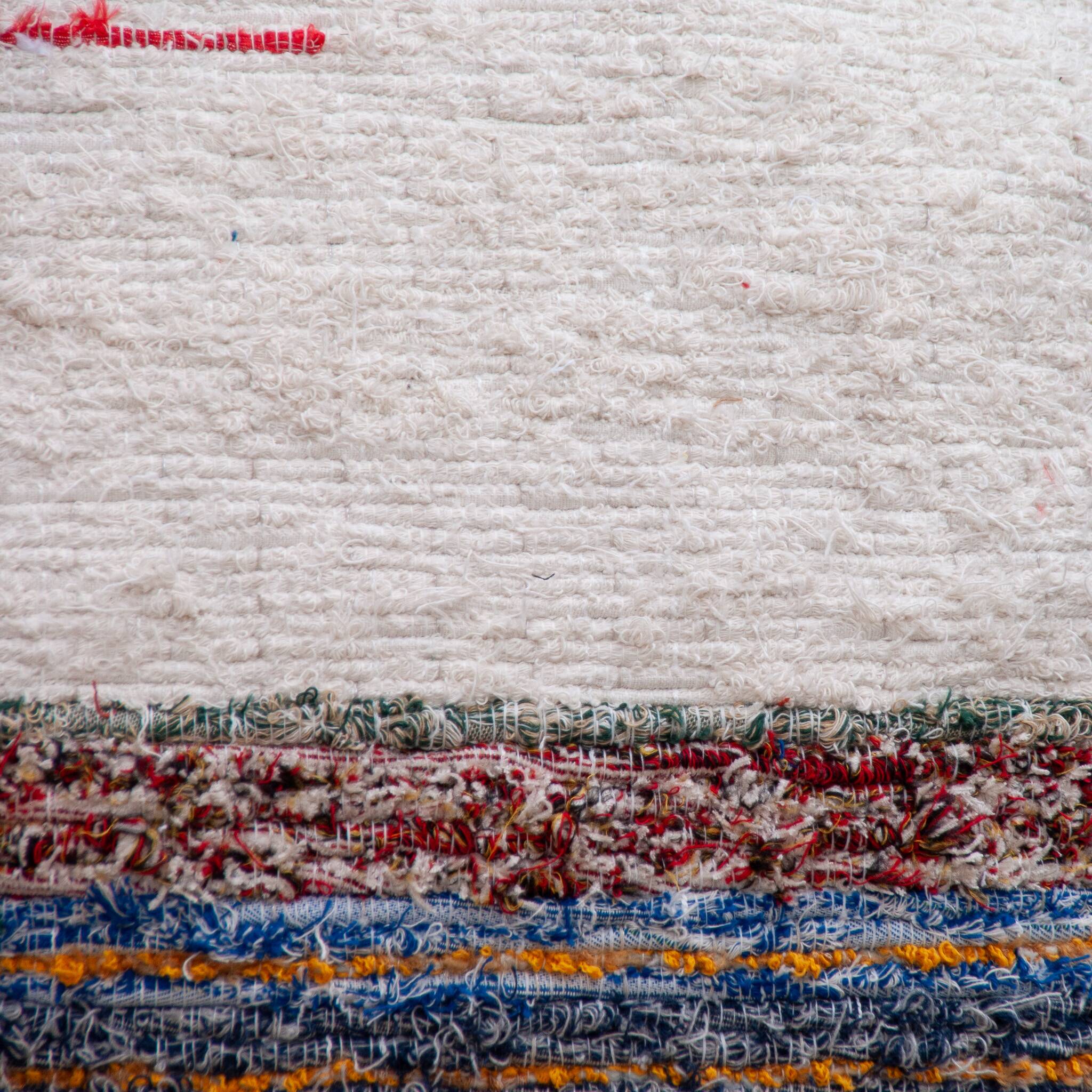 Hand-woven handmade cushion cover made from recycled cotton