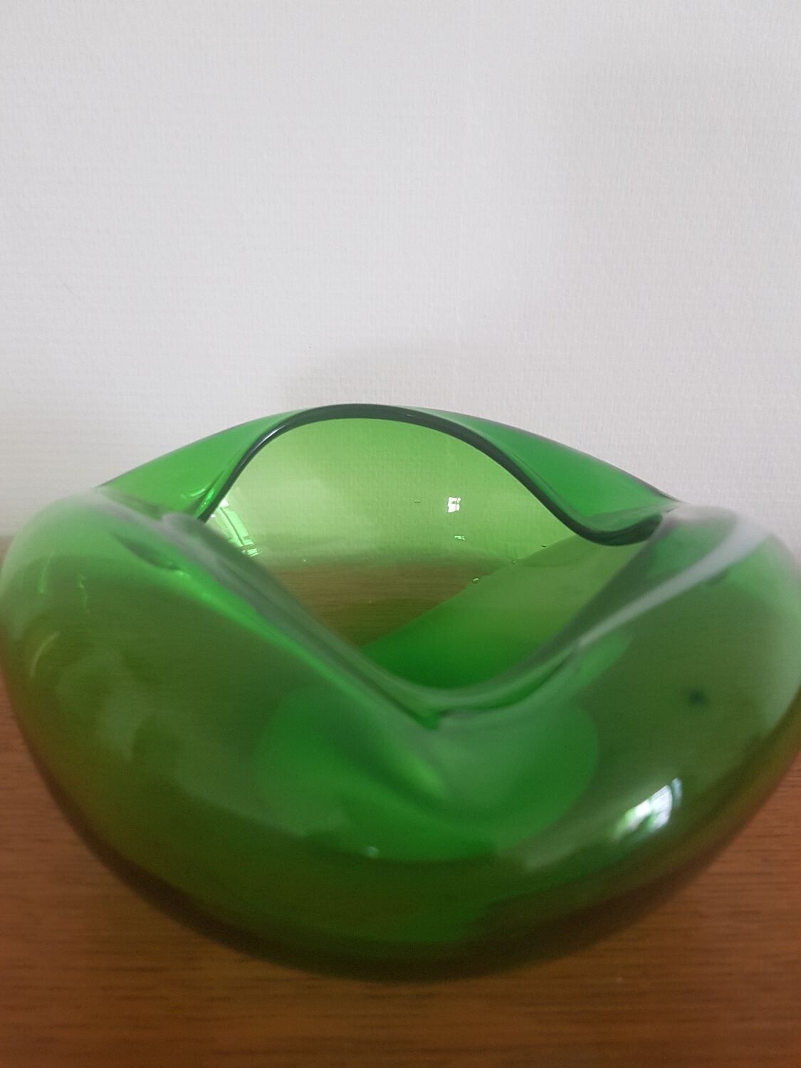 Glass tidy