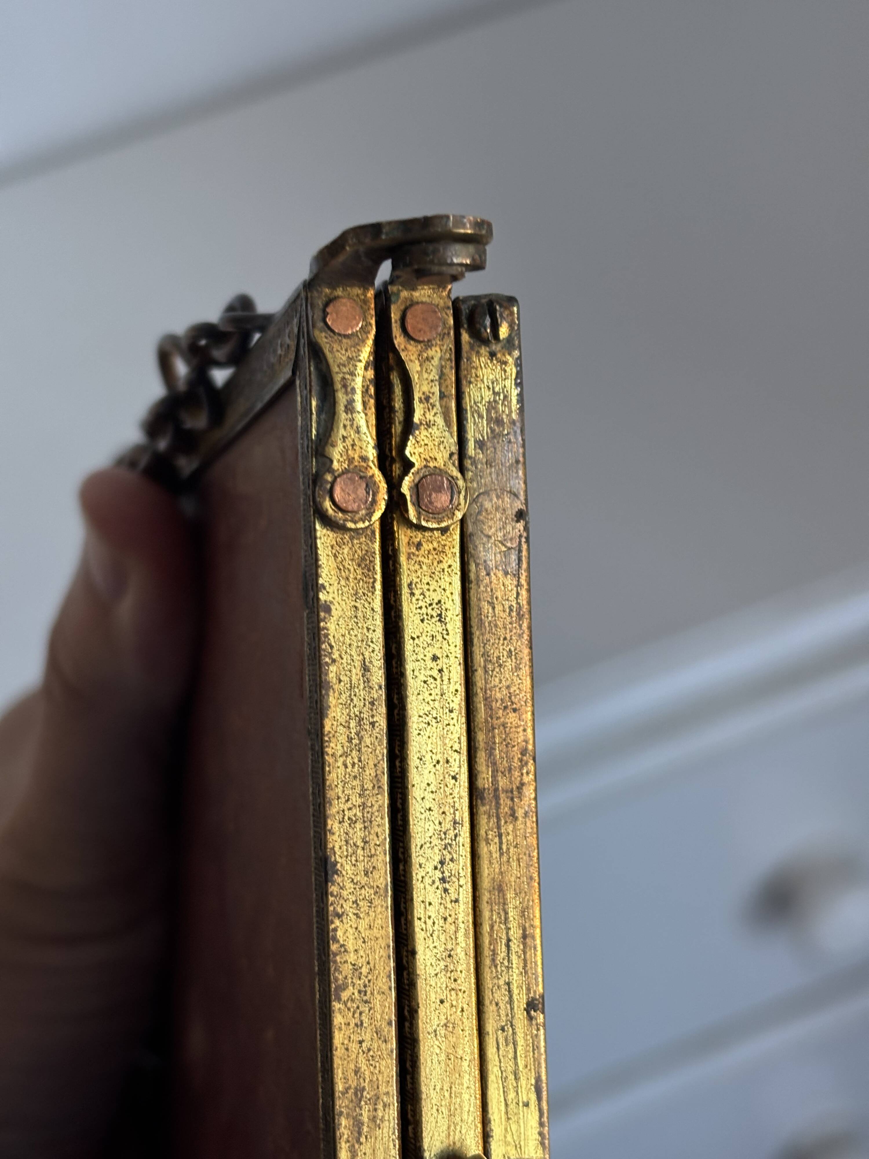 Vintage 1900 triptych barber mirror in gold, gallant scene - 20 x 59 cm