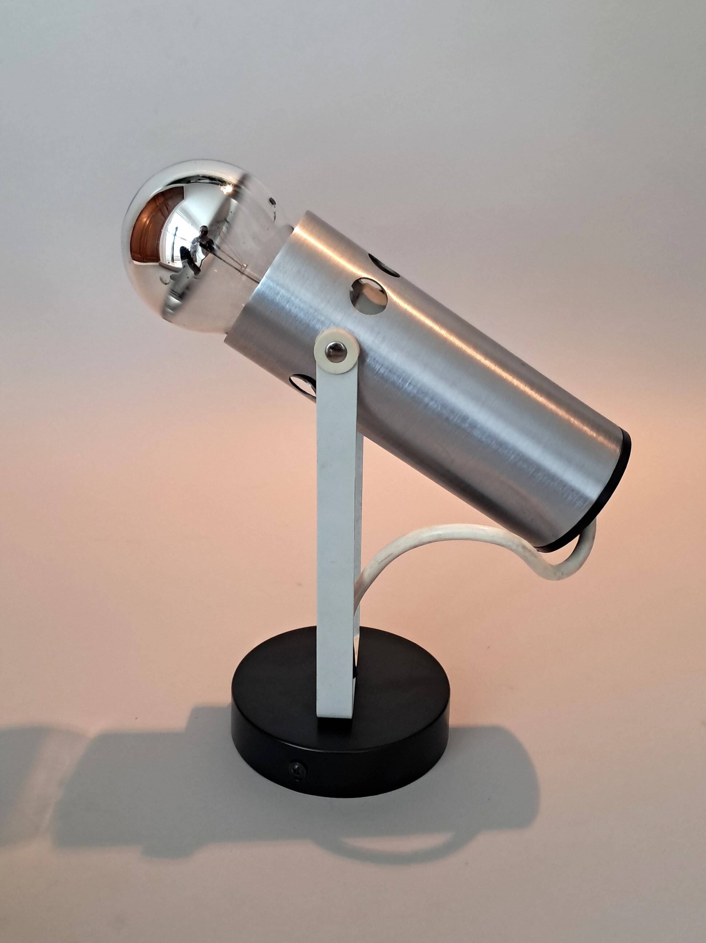 Modernist adjustable wall light in brushed aluminium, 1970s Vintage.