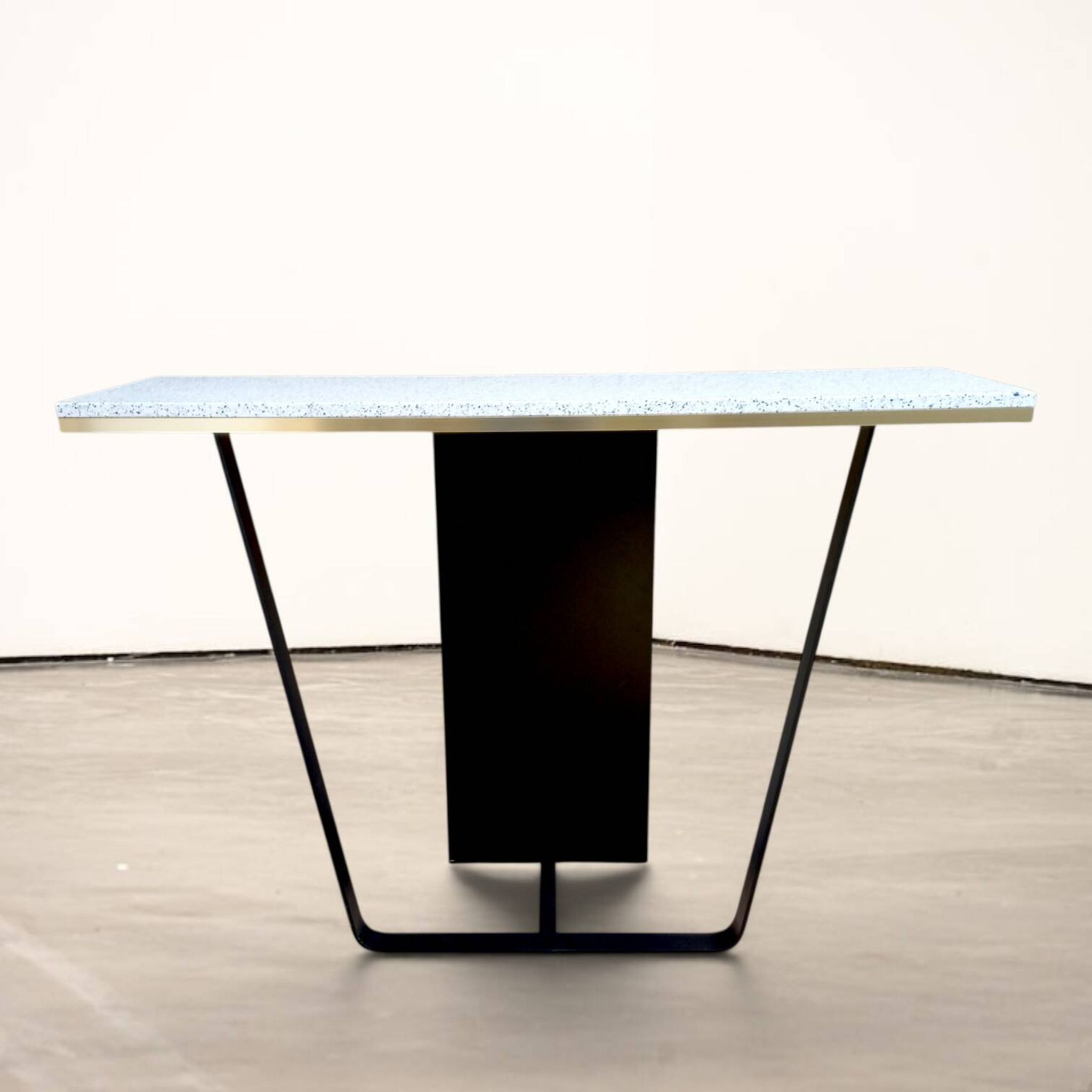Grande console moderniste XXIe