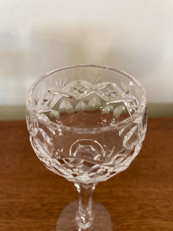 Set de 12 verres à liqueur cristallerie royale champagne / bayel