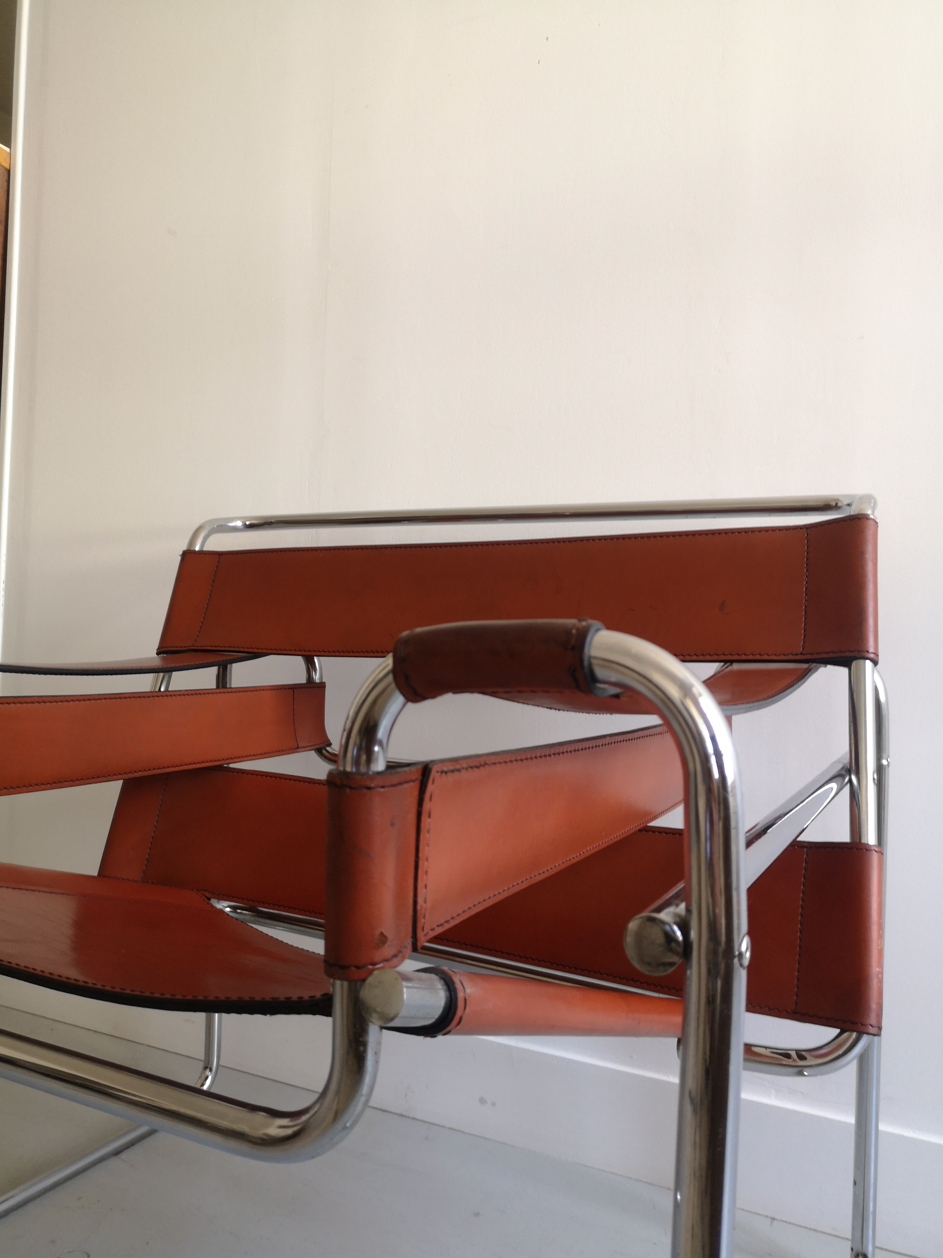 Tawny leather armchair model Wassily B3 by Marcel Breuer