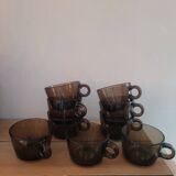 Service de 9 tasses en verre fumé Vereco France, années 70