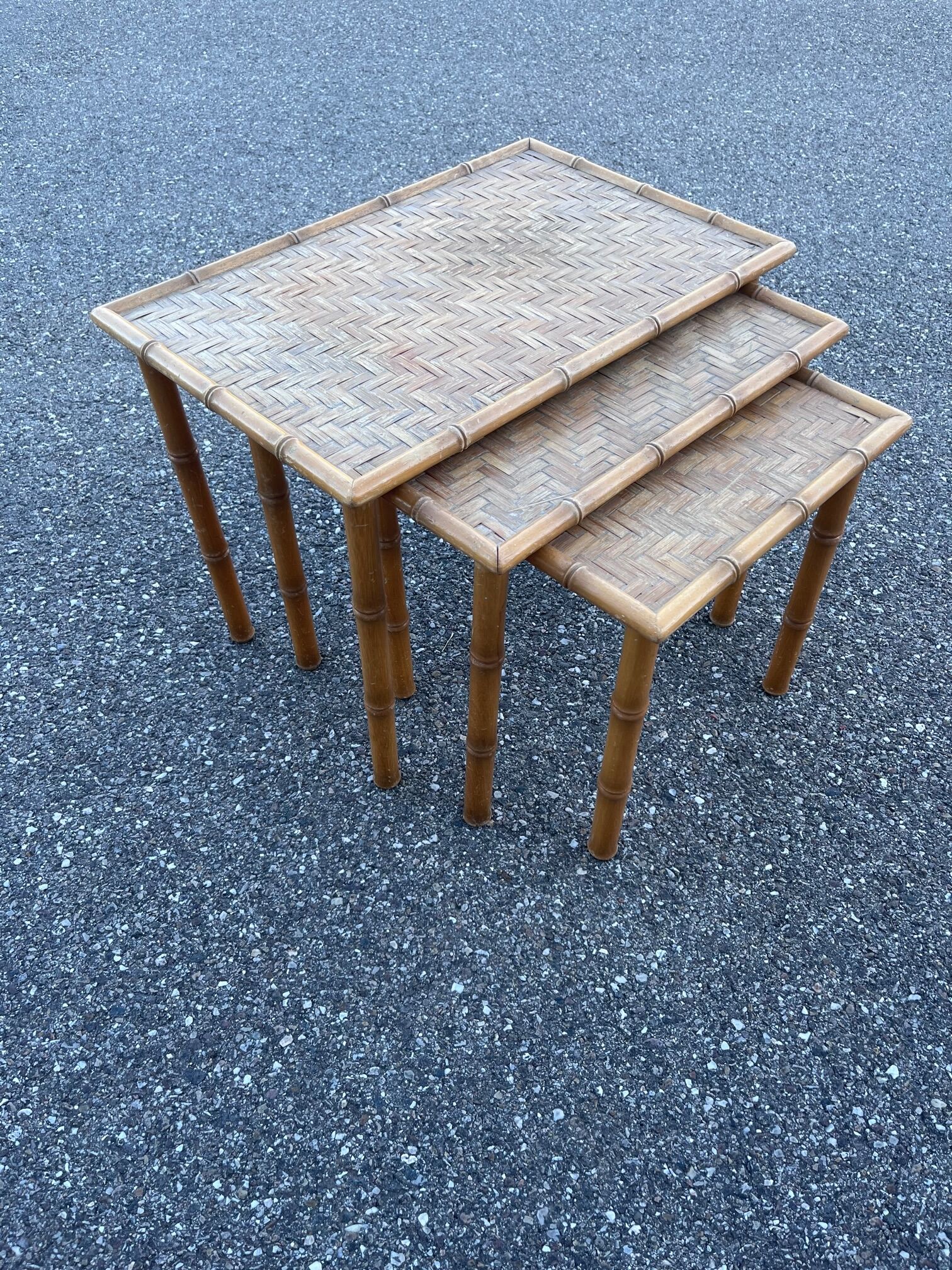 trundle table in wicker and bamboo