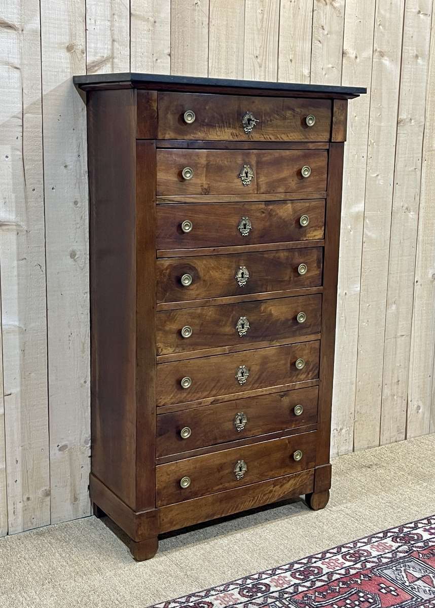 Chiffonnier Restoration XIXth in walnut