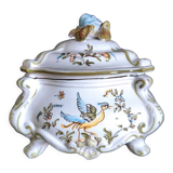 Tureen