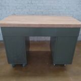 Bureau en métal avec plateau en hévéa