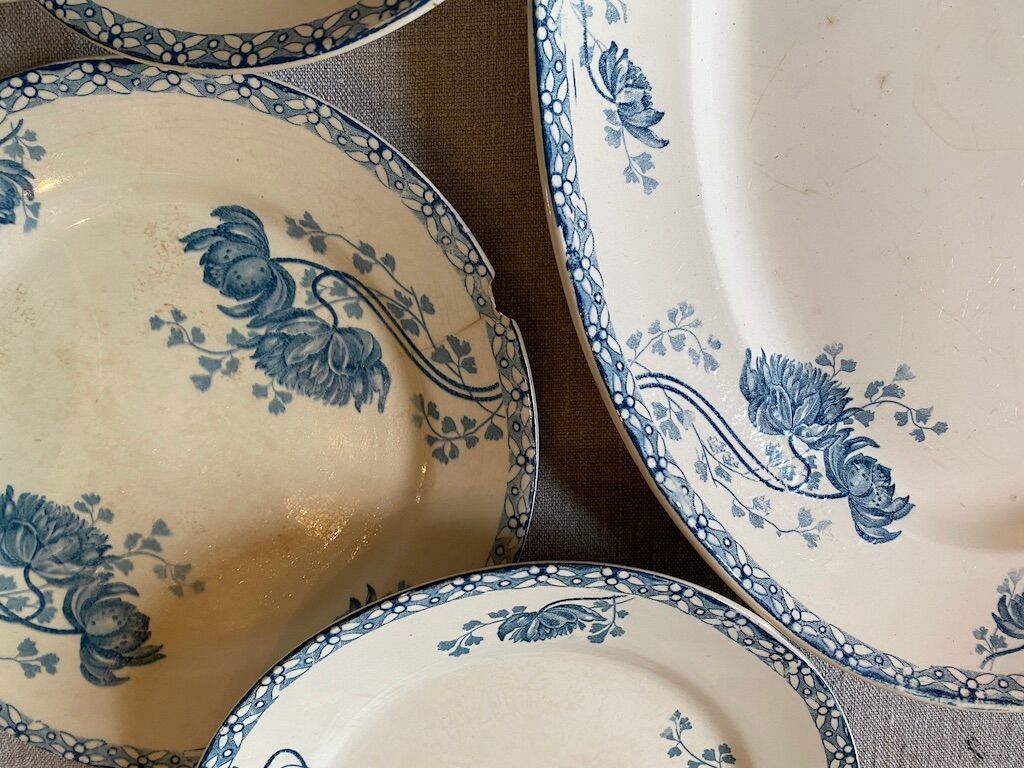 Set 8 dessert plate with serving dish