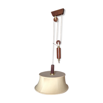 Scandinavian style suspension up and down with counterweight