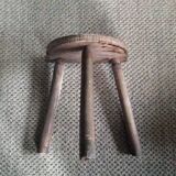 Tripod stool