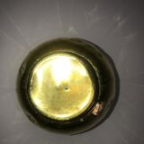 Cache pot laiton