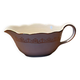 Gravy boat