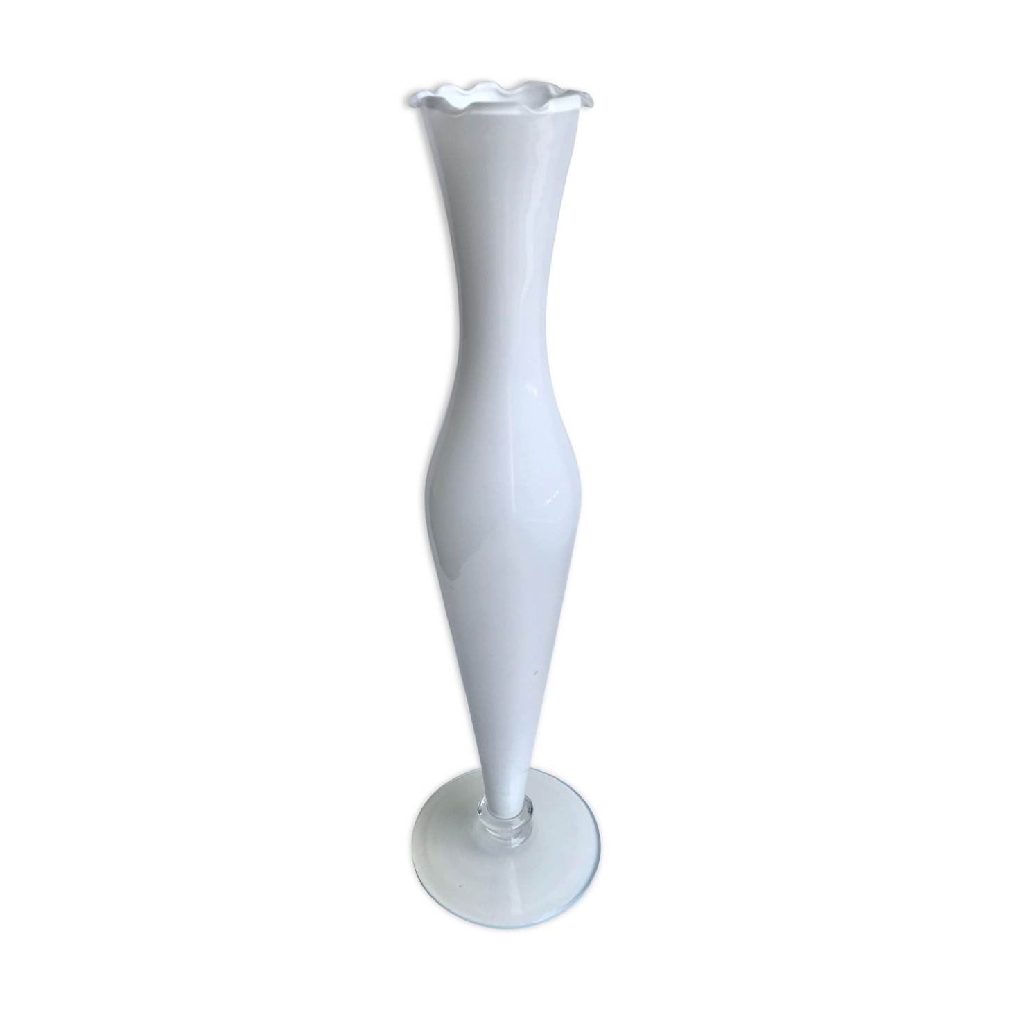 Serrated opaline vase 30/40s