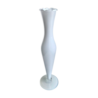 Vase en opaline dentelée années 30/40