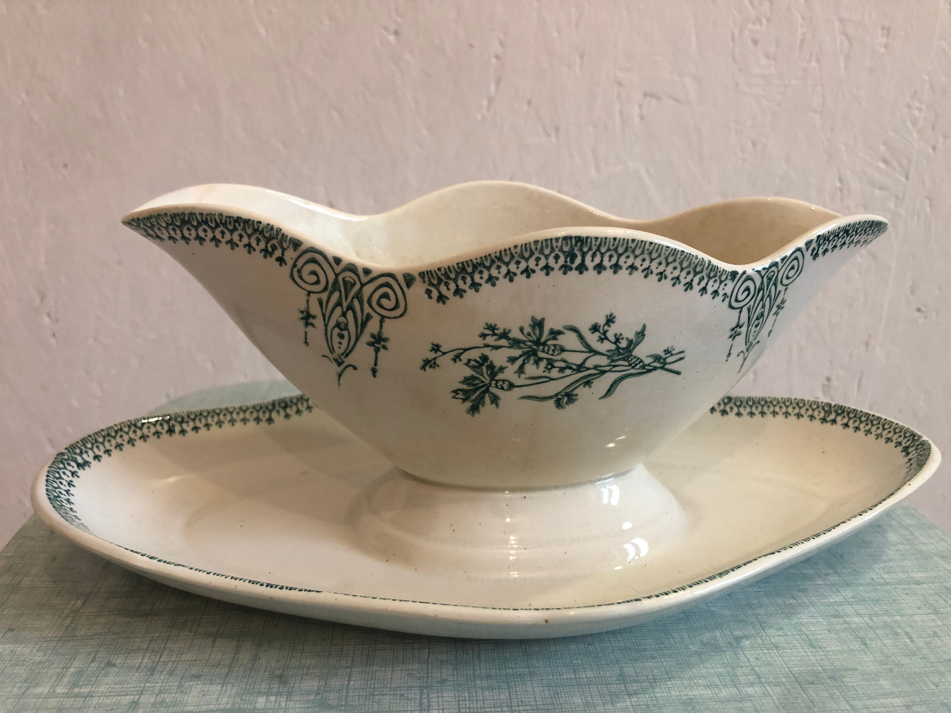 Saucière of St Amand