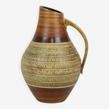 Vase en relief marron fait à la main dumler breiden höhr allemagne de l'ouest 326-30