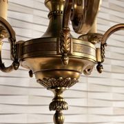 Five-armed golden brass chandelier – neoclassical elegance, Louis XVI spirit.