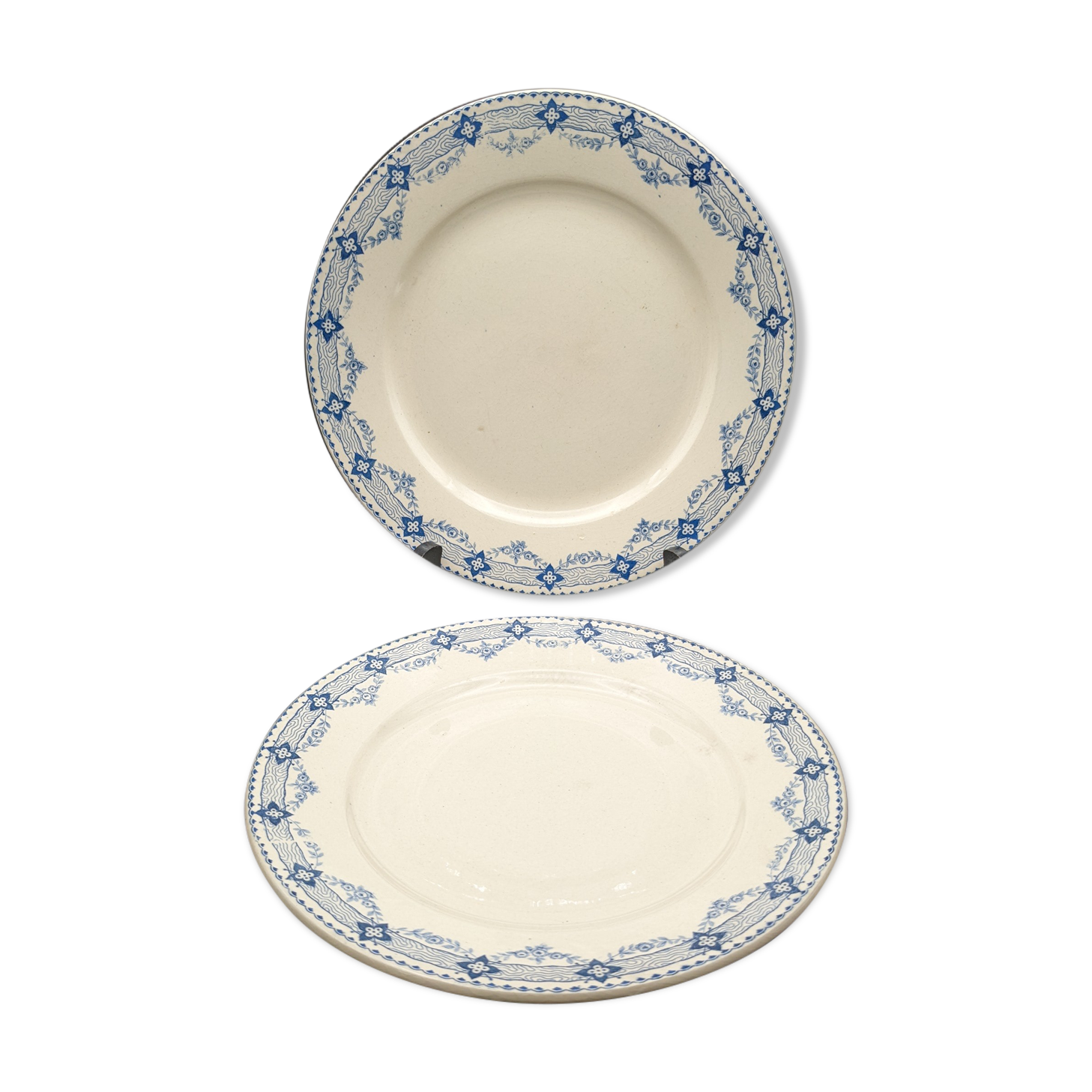 Lot 2 old flat plates boulenger choisy le roi lavoisier