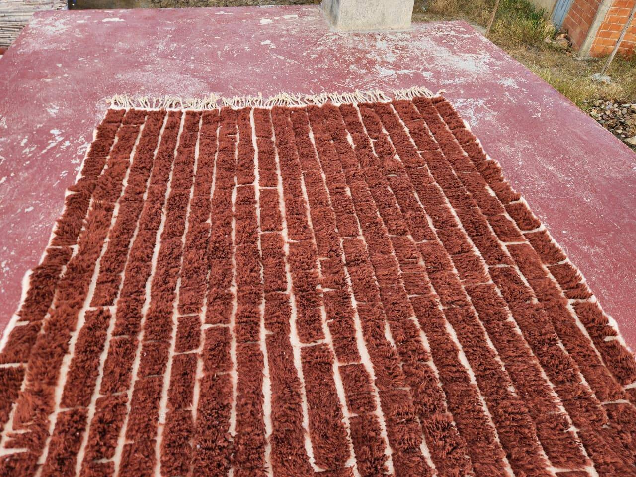 Authentic Beni Ouarain rug 250 x 200 cm – Natural wool chocolate brown