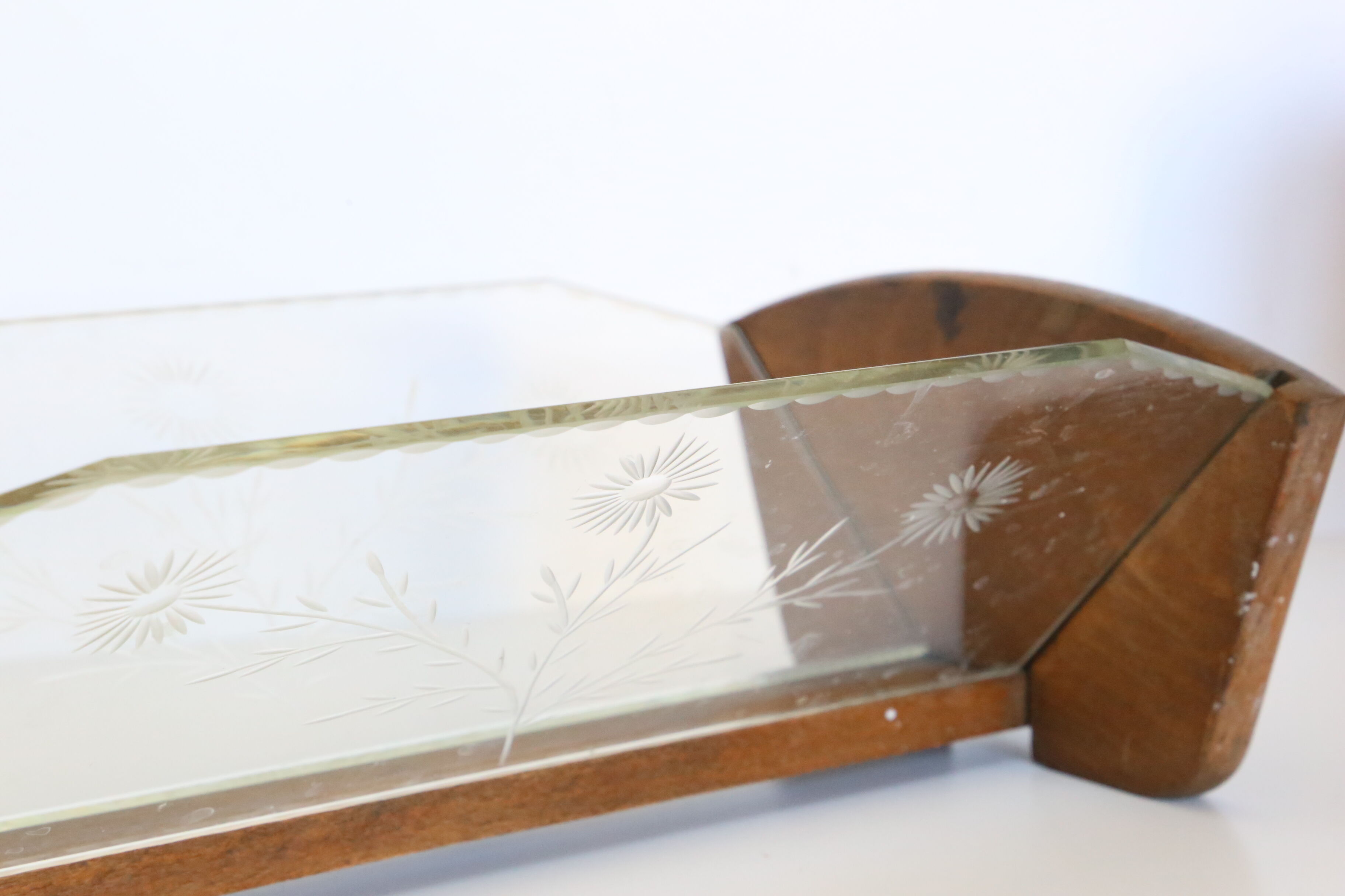 Trinket bowl wooden and glass with chiseled ornaments