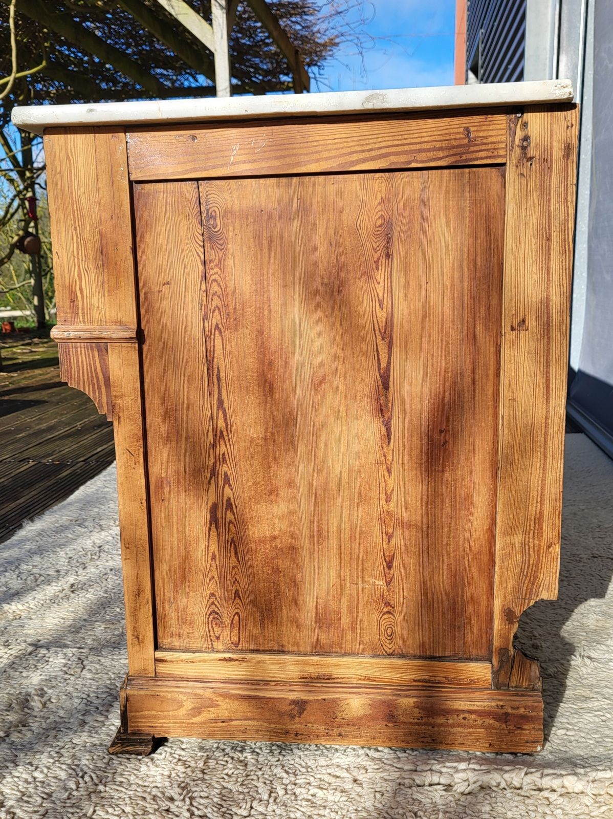 Meuble de toilette 1900 • Marbre et vasque à bascule