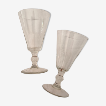 Duo de verres anciens